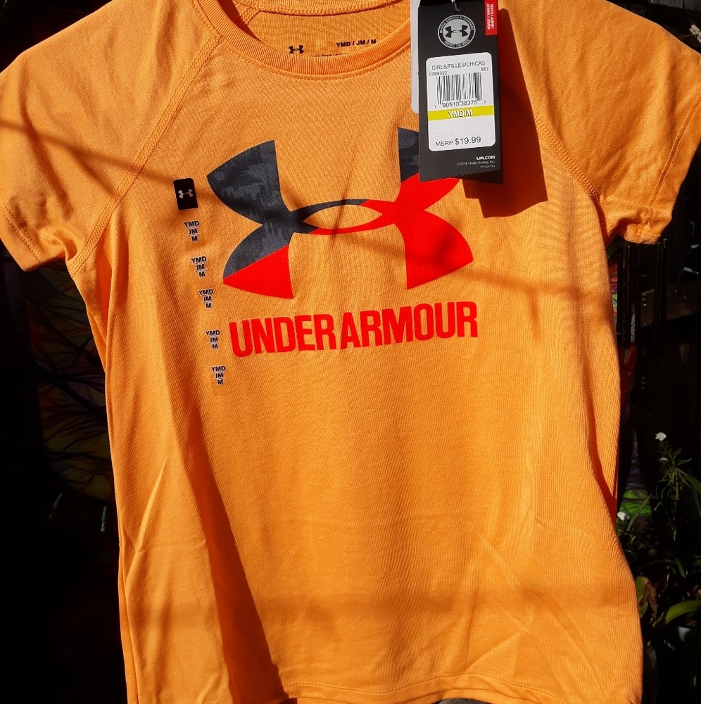 UNDERARMOUR nwt Girls Youth Medium T-Shirt